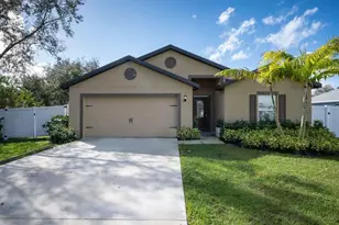414 SW Dahled Ave, Port Saint Lucie, FL 34953 - Photo 1