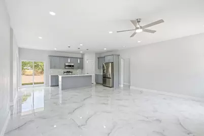 335 S Datil Street, Clewiston, FL 33440 - Photo 9