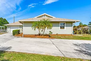 2411 SE Floresta Dr, Port Saint Lucie, FL 34984 - Photo 15