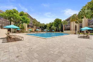 2802 N 46th Ave, Hollywood, FL 33021 - Photo 51