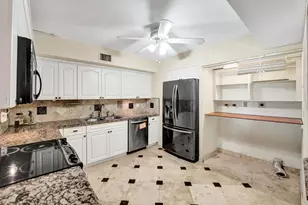 2802 N 46th Ave, Hollywood, FL 33021 - Photo 11