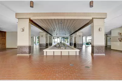 2802 N 46th Avenue #B620, Hollywood, FL 33021 - Photo 3