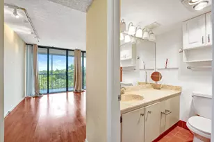 2802 N 46th Ave, Hollywood, FL 33021 - Photo 45