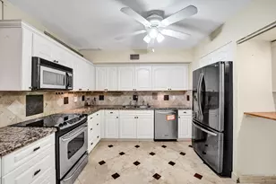 2802 N 46th Ave, Hollywood, FL 33021 - Photo 13