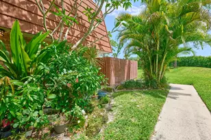 1540 Masters Cir, Delray Beach, FL 33445 - Photo 3