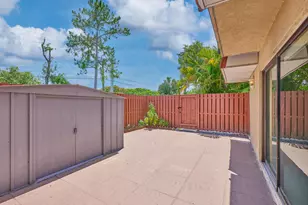 1540 Masters Cir, Delray Beach, FL 33445 - Photo 7