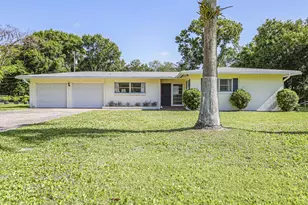 2616 15th St, Vero Beach, FL 32960 - Photo 1