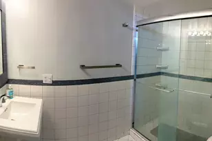 877 NE 195th St, Miami, FL 33179 - Photo 31