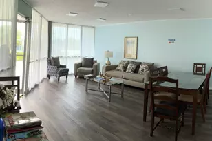 877 NE 195th St, Miami, FL 33179 - Photo 9