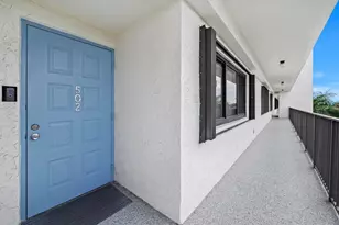 2300 NE 33rd Ave, Fort Lauderdale, FL 33305 - Photo 3