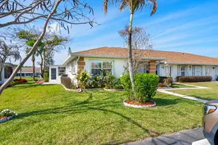 1234 S Lakes End Dr, Fort Pierce, FL 34982 - Photo 7