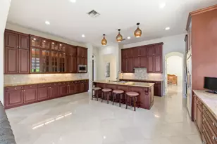 8289 Emerald Ave, Parkland, FL 33076 - Photo 9
