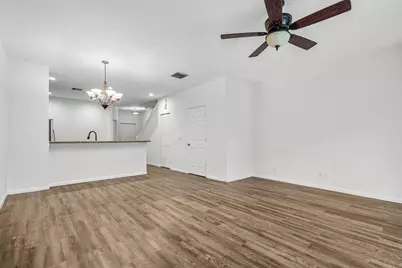 9049 Tremezzo Lane, Boynton Beach, FL 33472 - Photo 13