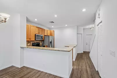 9049 Tremezzo Lane, Boynton Beach, FL 33472 - Photo 7