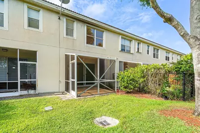 9049 Tremezzo Lane, Boynton Beach, FL 33472 - Photo 21