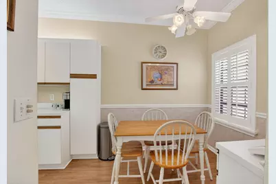 5366 Venetia Court #E, Boynton Beach, FL 33437 - Photo 11