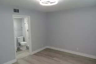 7360 NW 18th St, Margate, FL 33063 - Photo 25