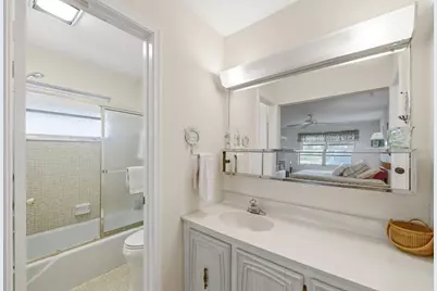 940 S Drive Terrace #A, Delray Beach, FL 33445 - Photo 3