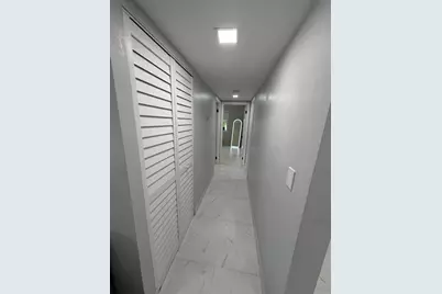 21 Jacaranda Country Club Drive #224, Plantation, FL 33324 - Photo 9