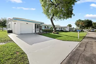 1124 NW 90th Way, Plantation, FL 33322 - Photo 3