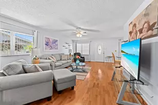 3358 Americo Dr, West Palm Beach, FL 33417 - Photo 11
