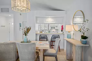 913 Club Dr, Palm Beach Gardens, FL 33418 - Photo 11