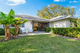 913 Club Dr, Palm Beach Gardens, FL 33418 - Photo 31