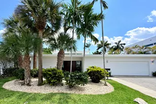 2222 NE 15th Ct, Fort Lauderdale, FL 33304 - Photo 3