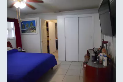 3290 NE 10th Avenue, Oakland Park, FL 33334 - Photo 11