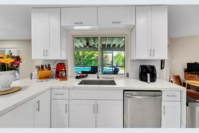 2133 NW 116th Terrace, Coral Springs, FL 33071 - Photo 7