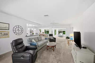 321 Del Rio Boulevard, Boca Raton, FL 33432 - Photo 7