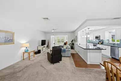 321 Del Rio Boulevard, Boca Raton, FL 33432 - Photo 9