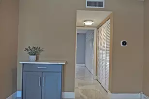238 Chatham L, West Palm Beach, FL 33417 - Photo 11