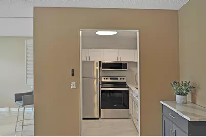 238 Chatham L, West Palm Beach, FL 33417 - Photo 7
