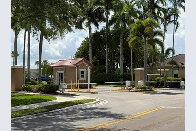 16135 Emerald Cove Road, Weston, FL 33331 - Photo 19
