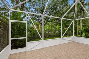16135 Emerald Cove Rd, Weston, FL 33331 - Photo 15
