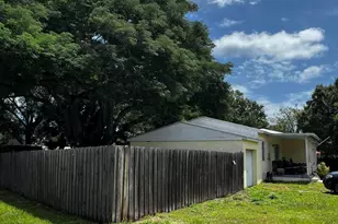 1054 Trinidad Ave, Fort Pierce, FL 34982 - Photo 5