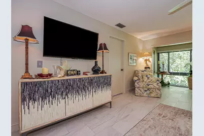 400 18th Street #G5, Vero Beach, FL 32960 - Photo 3