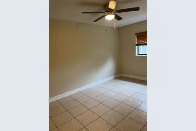 6131 SW 42nd Place #1-2, Davie, FL 33314 - Photo 13