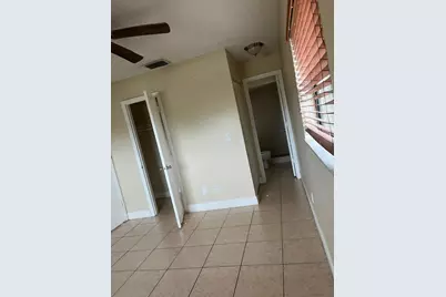 6131 SW 42nd Place #1-2, Davie, FL 33314 - Photo 11