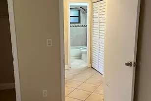 6131 SW 42nd Pl, Davie, FL 33314 - Photo 15
