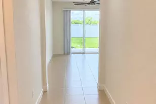 8095 NW Greenbank Cir, Port Saint Lucie, FL 34987 - Photo 3