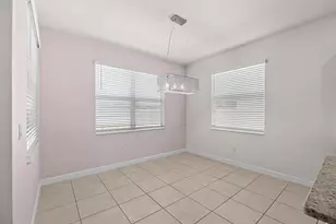 8095 NW Greenbank Cir, Port Saint Lucie, FL 34987 - Photo 9