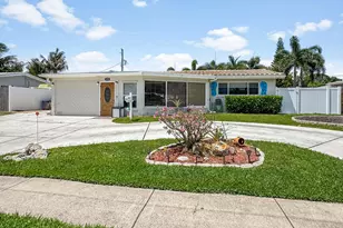 1009 SE 15th St, Deerfield Beach, FL 33441 - Photo 3