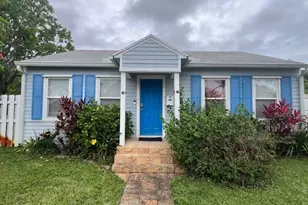 733 Green St, West Palm Beach, FL 33405 - Photo 1