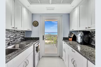 2841 N Ocean Boulevard #1102, Fort Lauderdale, FL 33308 - Photo 21
