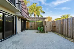 2316 23rd Ln, Palm Beach Gardens, FL 33418 - Photo 27