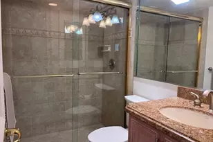 4200 N Ocean Dr, Singer Island, FL 33404 - Photo 19