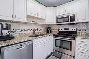 67 Royal Oak Dr, Vero Beach, FL 32962 - Photo 11