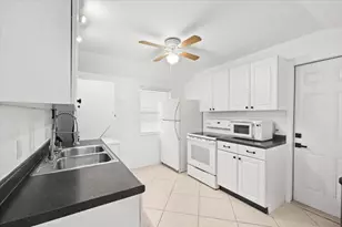 915 N K St, Lake Worth Beach, FL 33460 - Photo 21